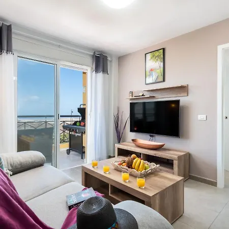 2M Parque La Reina Elegant View Apartment Arona  Exterior photo